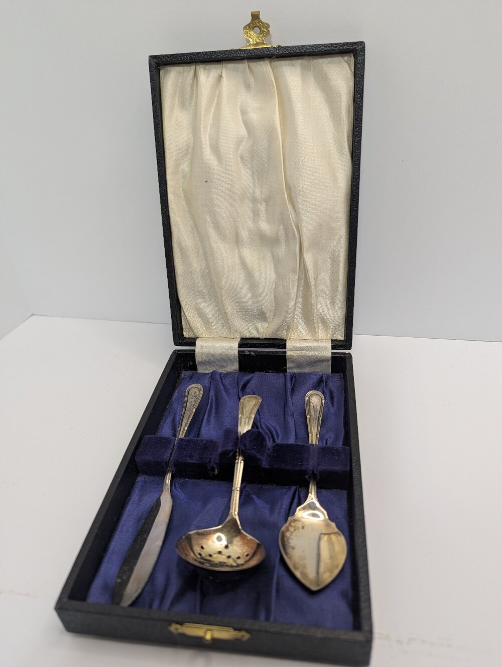 Antique EP NS EPNS Serving Utensils with Case